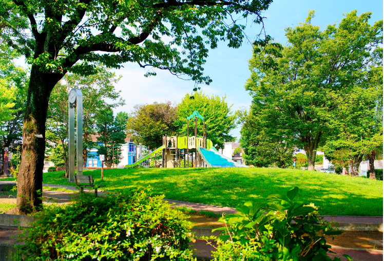 神木公園(徒歩11分/約820m)