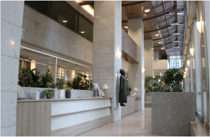 竹橋スクエア（2025年11月撮影）